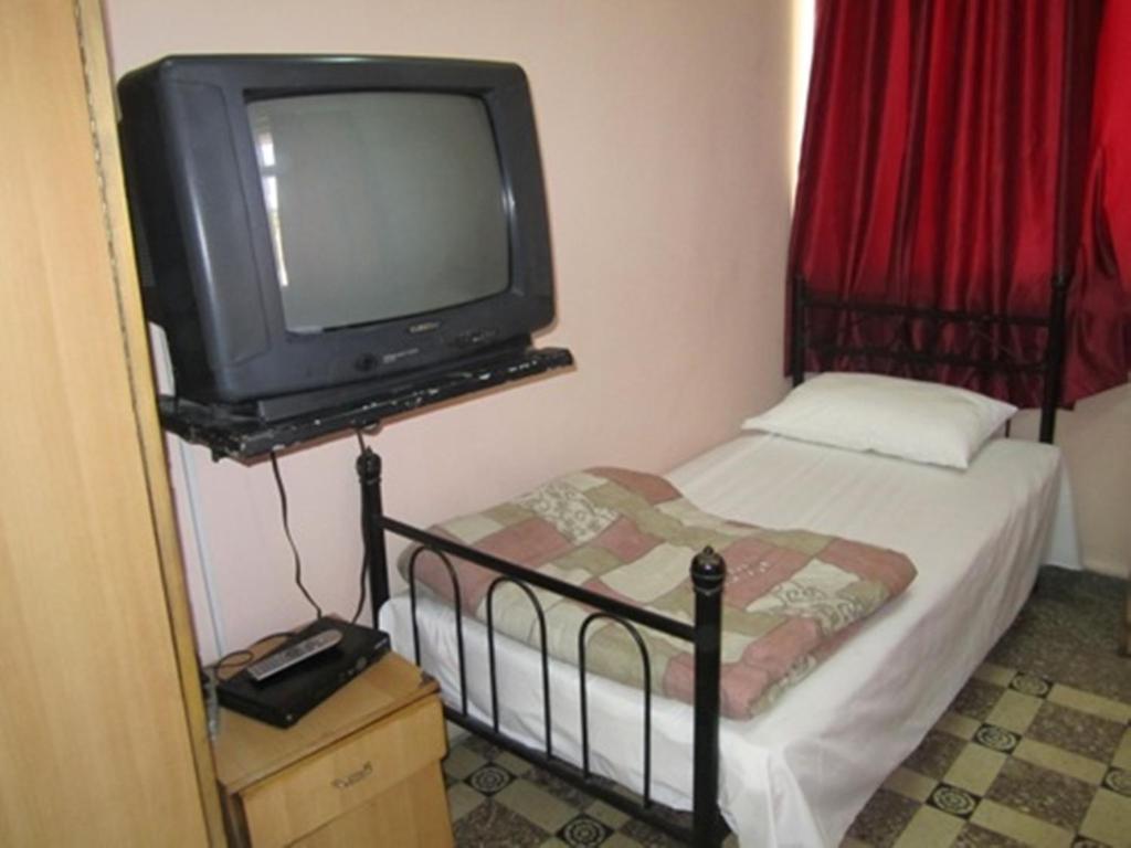 Roman Theater Hotel Amman Kamer foto
