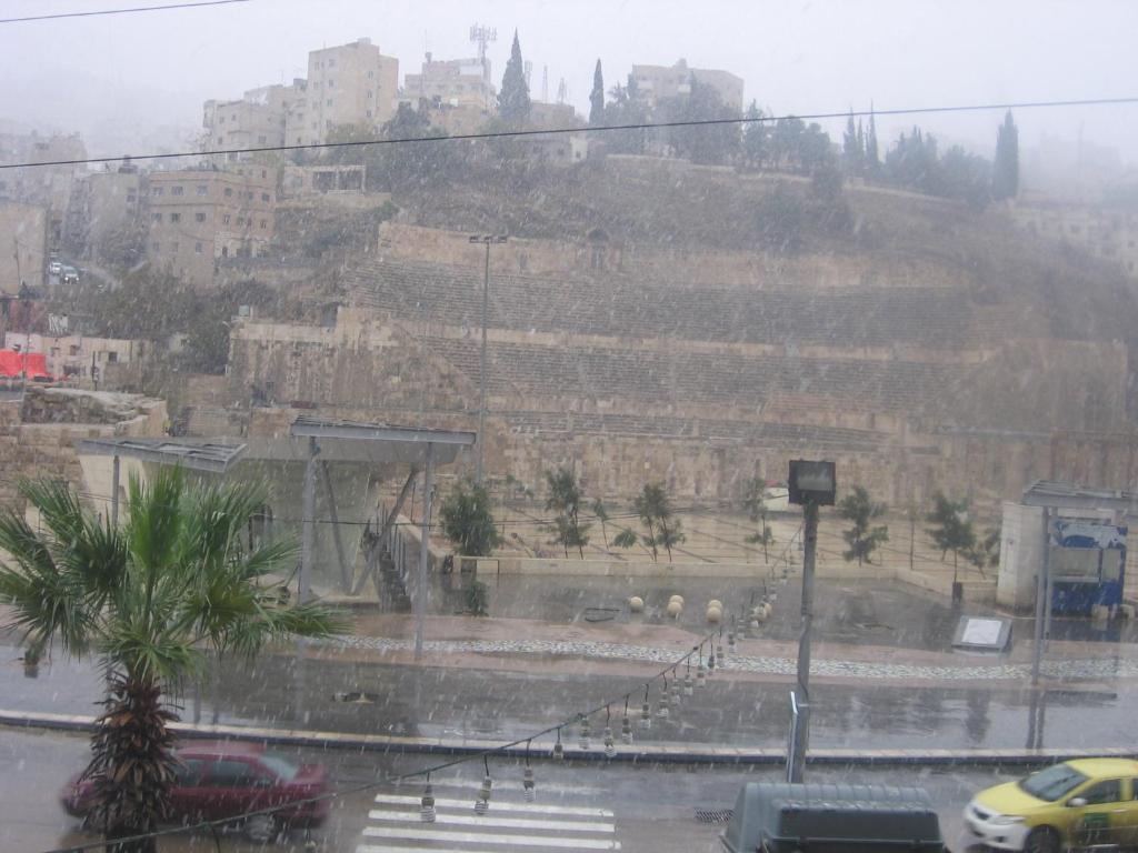 Roman Theater Hotel Amman Buitenkant foto